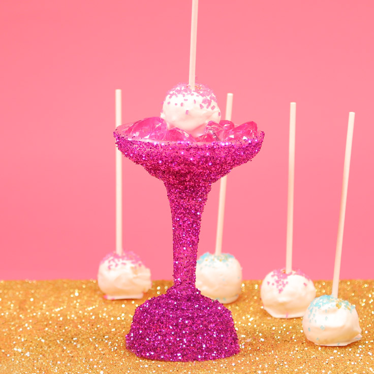 shimmerAndShine-cakePops-article1x1