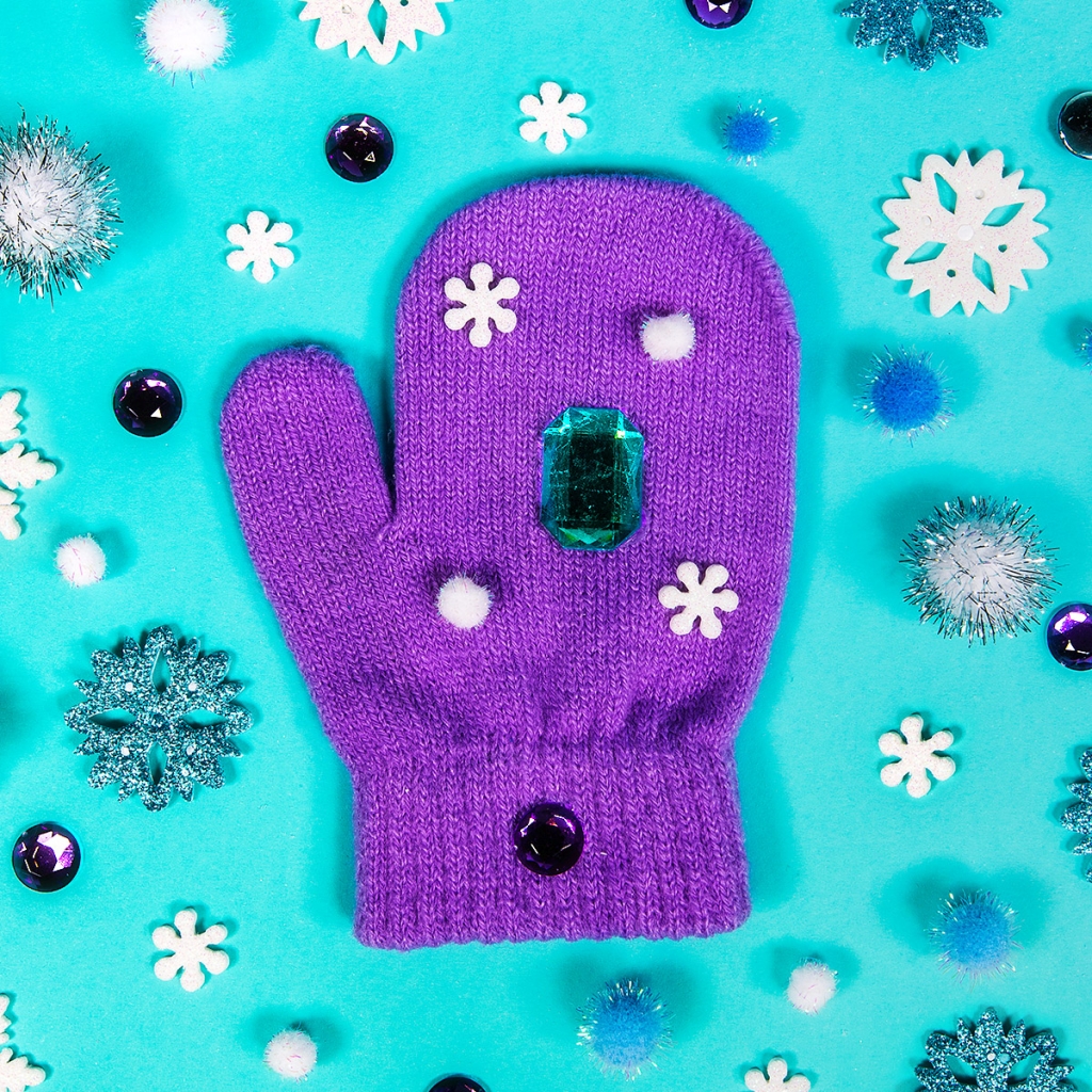 Throw a PAW Patrol Everest Birthday Party! | Nickelodeon Parents