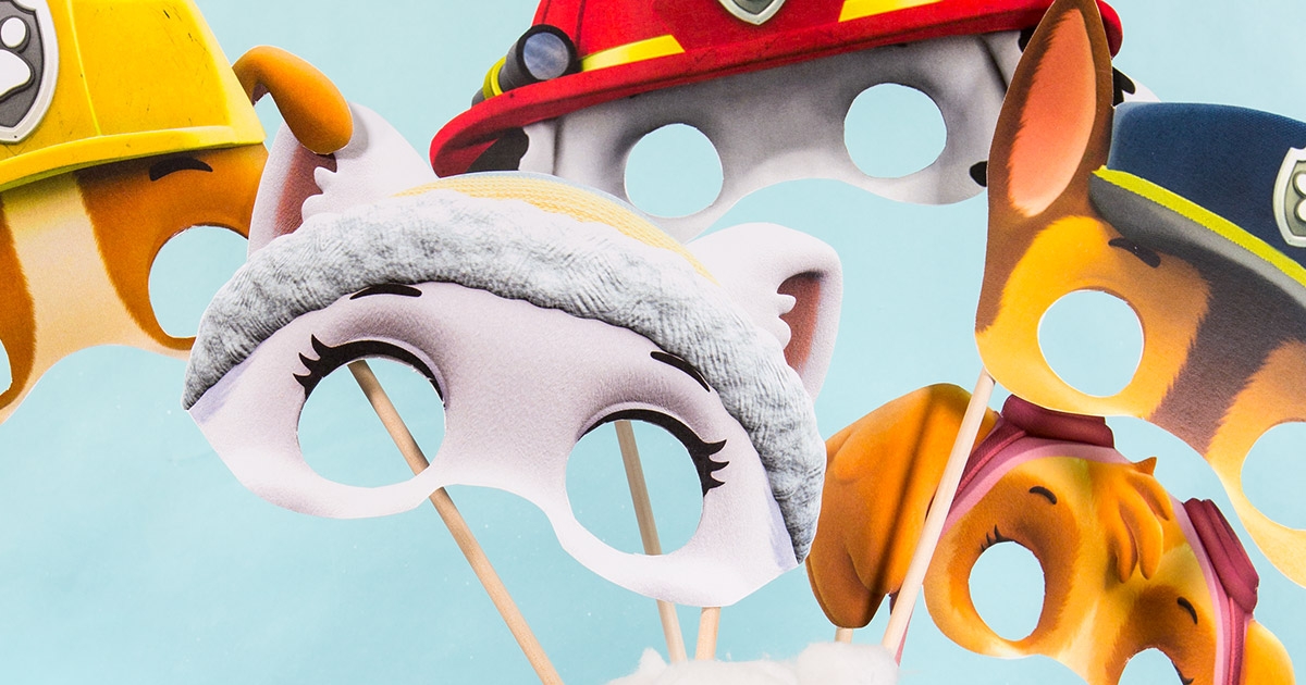 Paw Patrol Scene Setter & Photo Booth Props – 17-Piece Birthday Party Backdrop Kit For Kids 2 thumbnail image