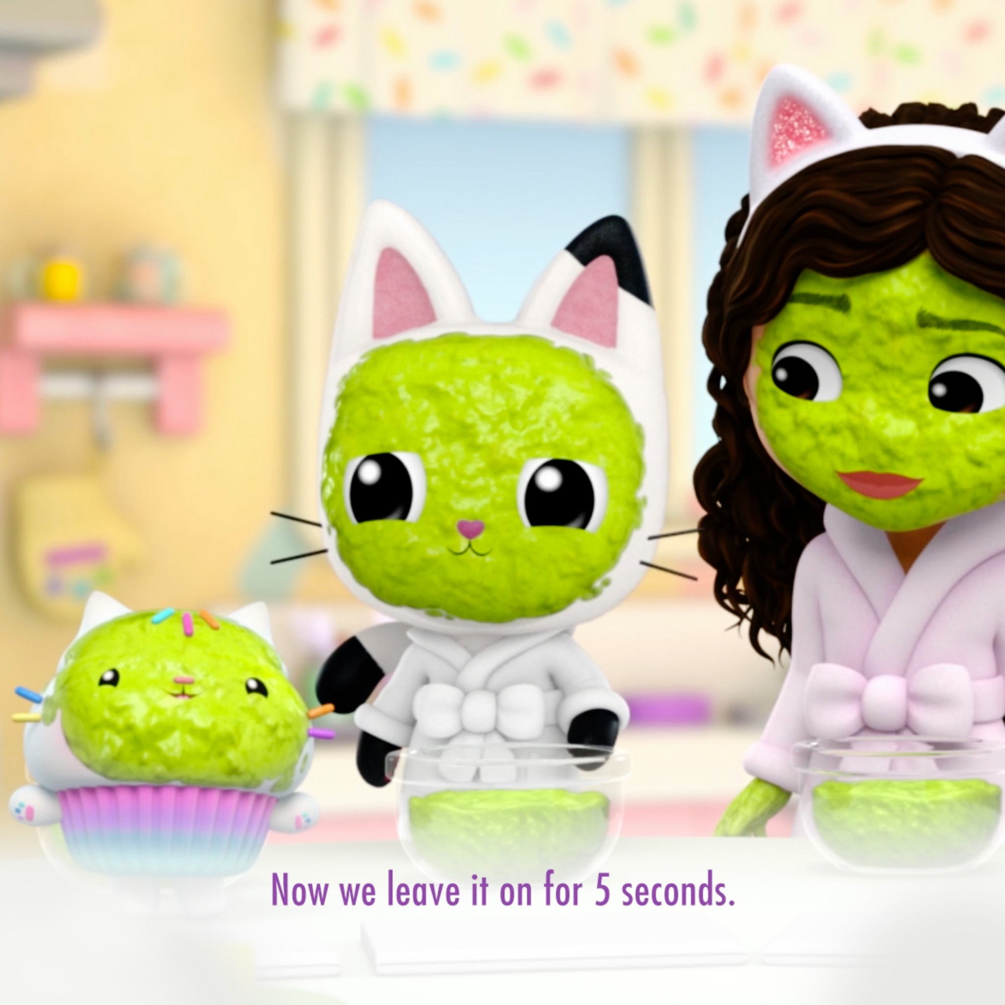 DIY Gabby's Dollhouse Glowy Facemasks! Nickelodeon Parents