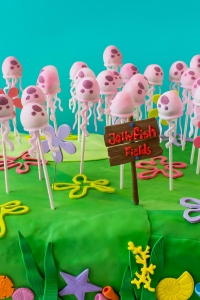 SpongeBob SquarePants Jellyfish Cake Pops